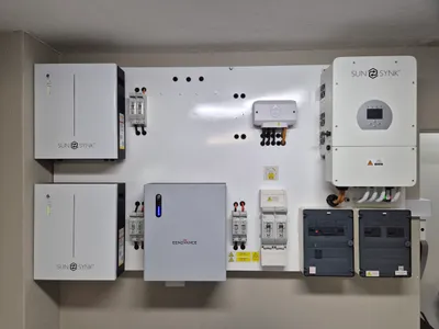戸建て住宅の屋外に設置された家庭用蓄電池